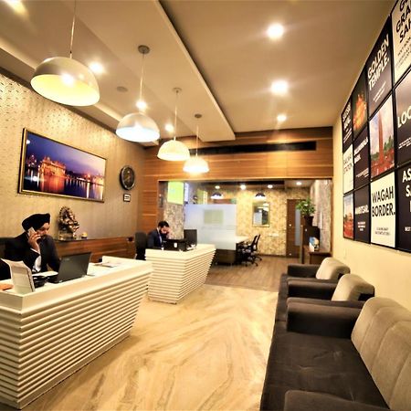 Fabhotel Prudent Амритсар Екстериор снимка