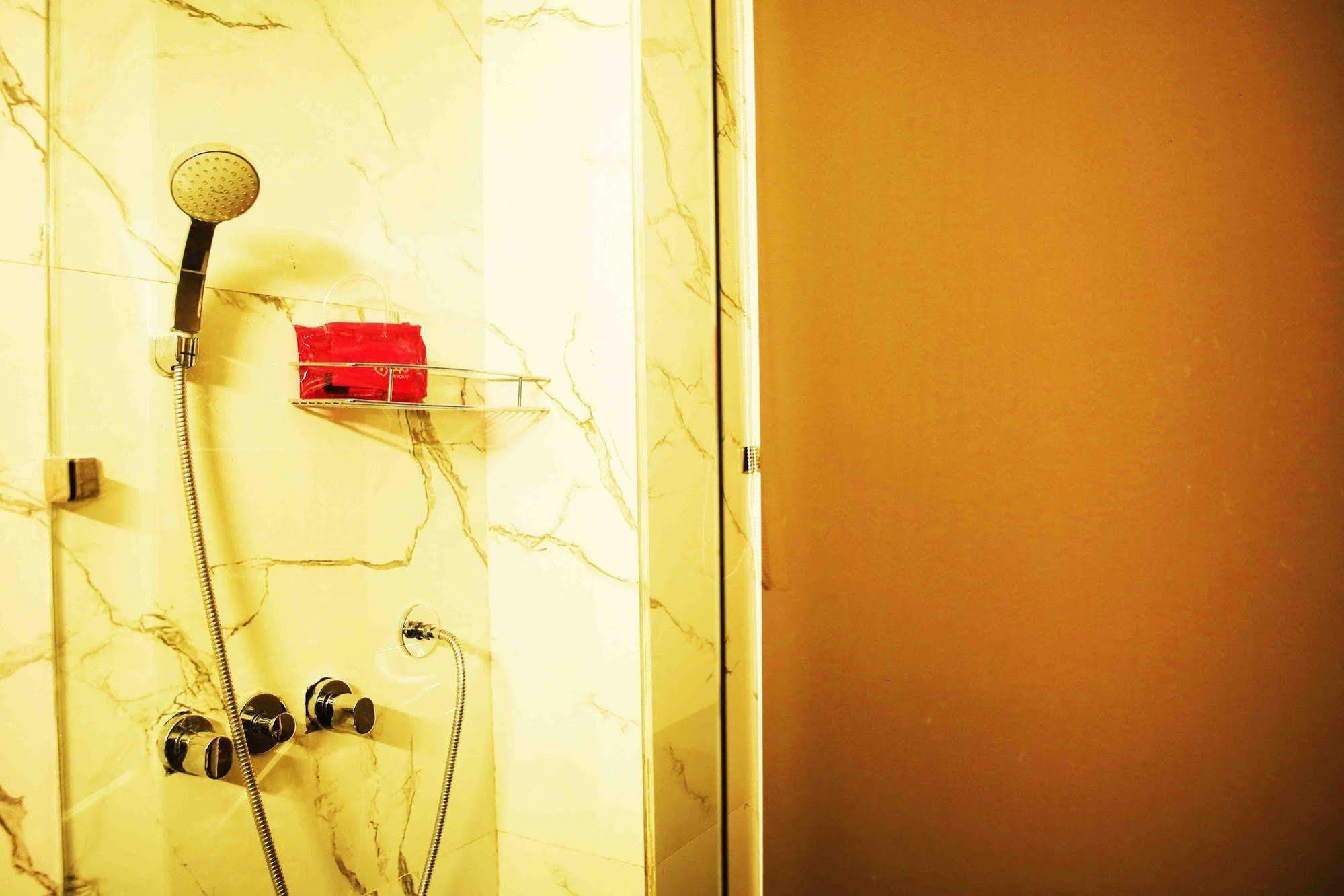 Fabhotel Prudent Амритсар Екстериор снимка