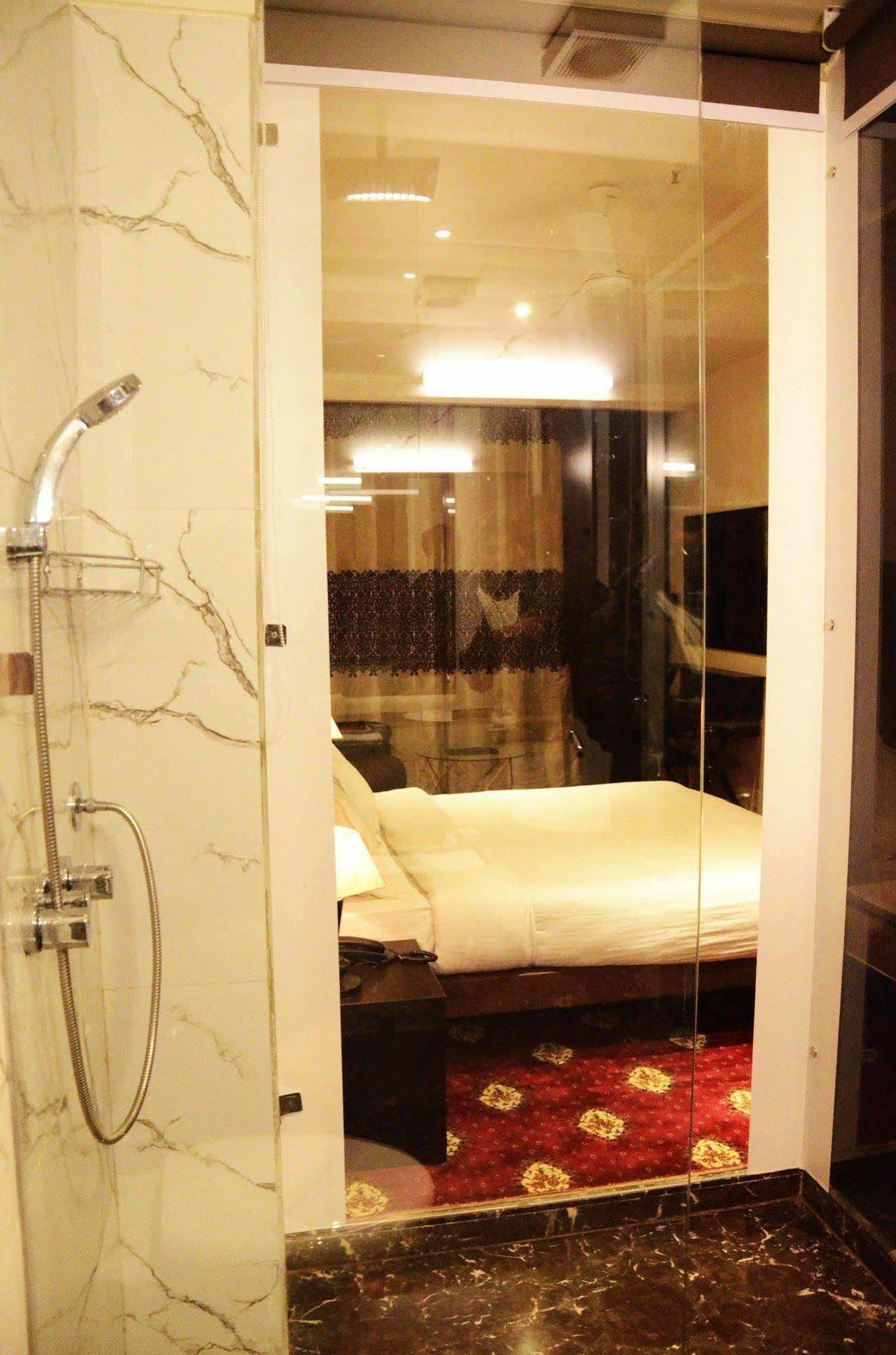 Fabhotel Prudent Амритсар Екстериор снимка