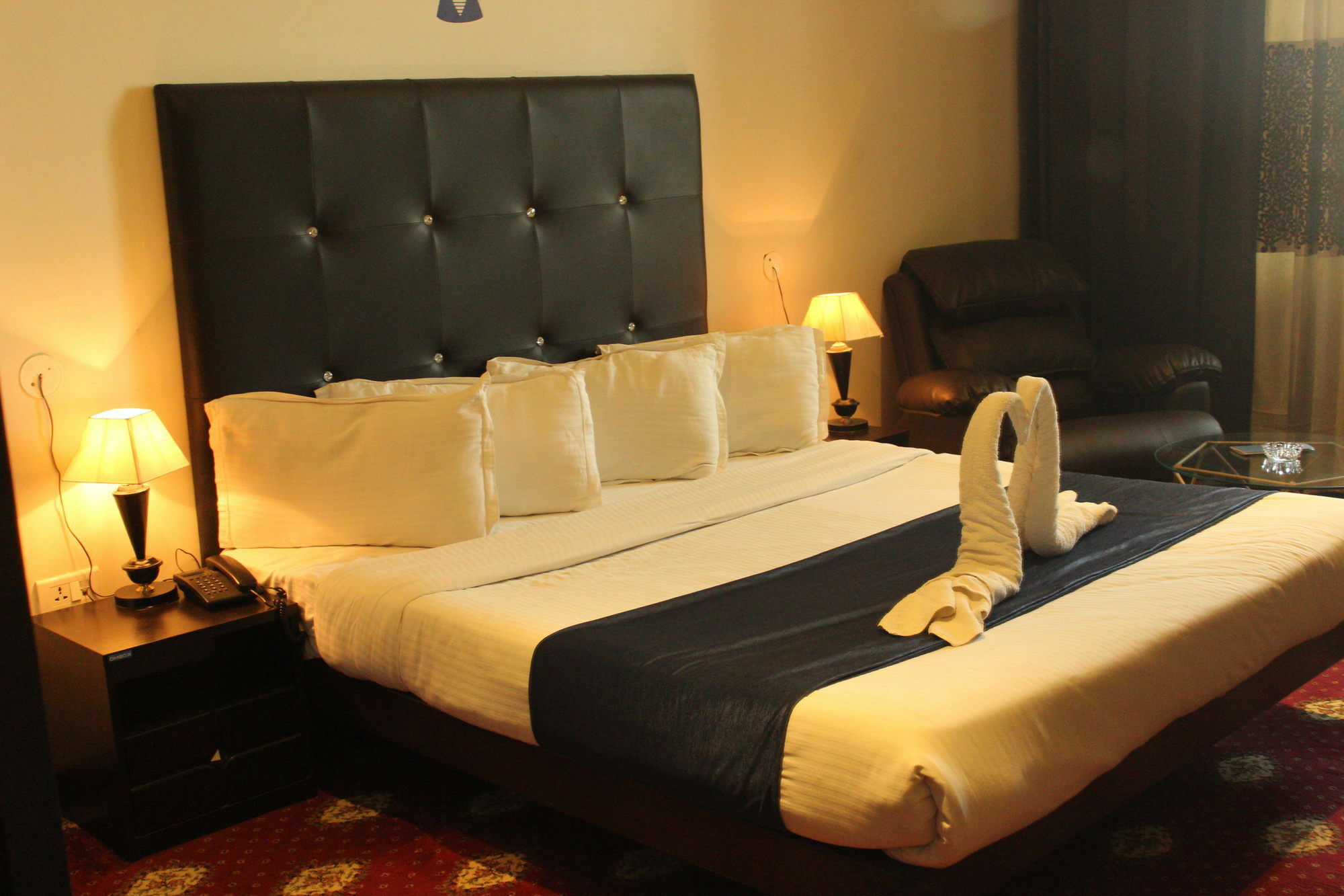 Fabhotel Prudent Амритсар Екстериор снимка